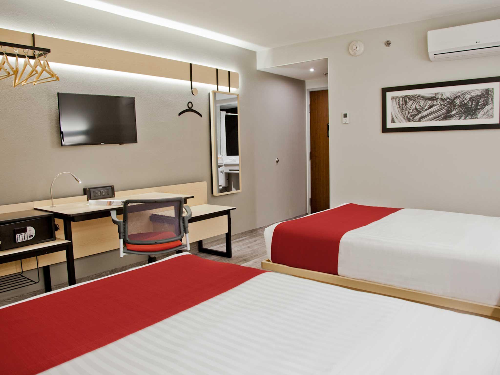 City Express By Marriott Leon Exterior photo