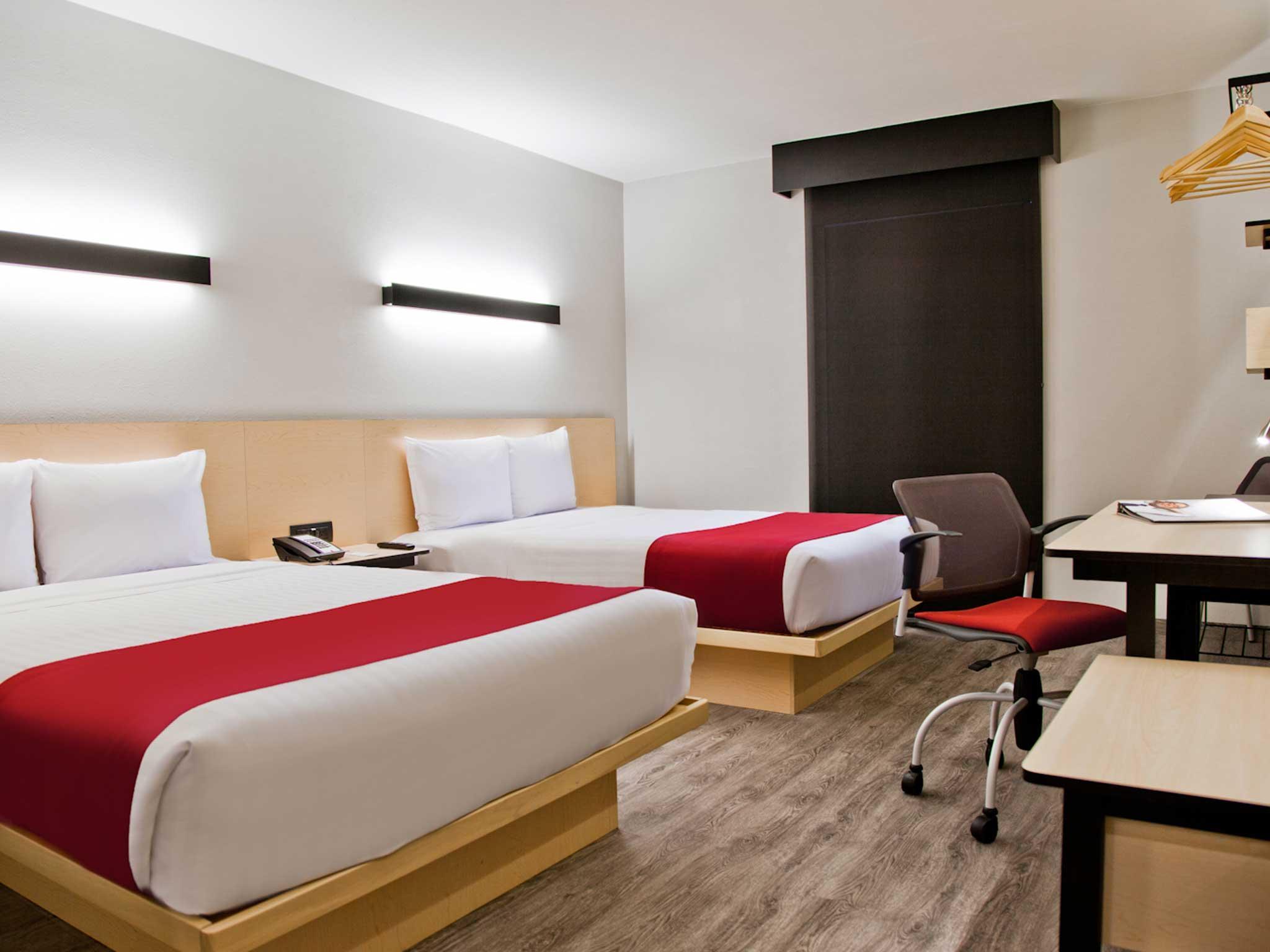 City Express By Marriott Leon Exterior photo