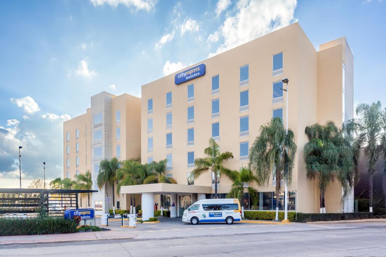 City Express By Marriott Leon Exterior photo