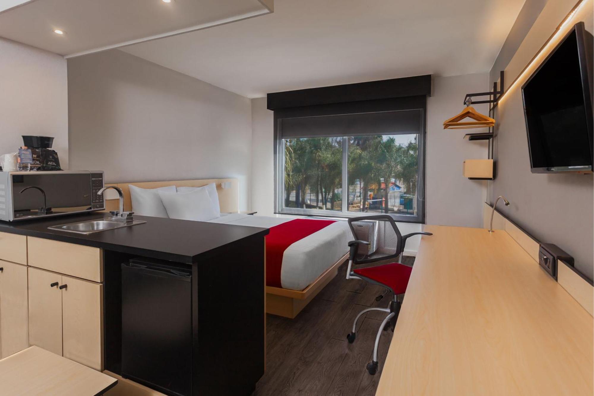 City Express By Marriott Leon Exterior photo